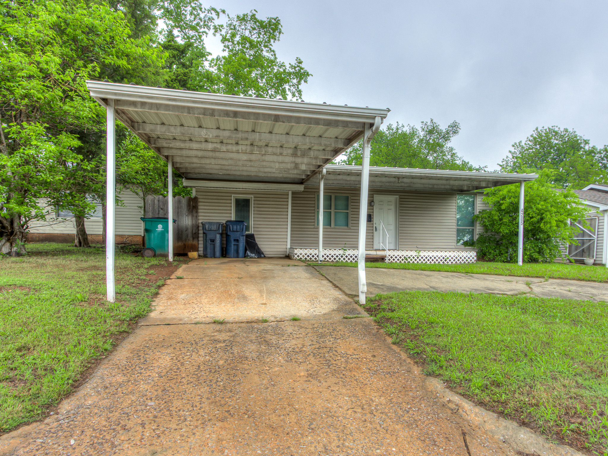 4205 Northeast 16th Terrace