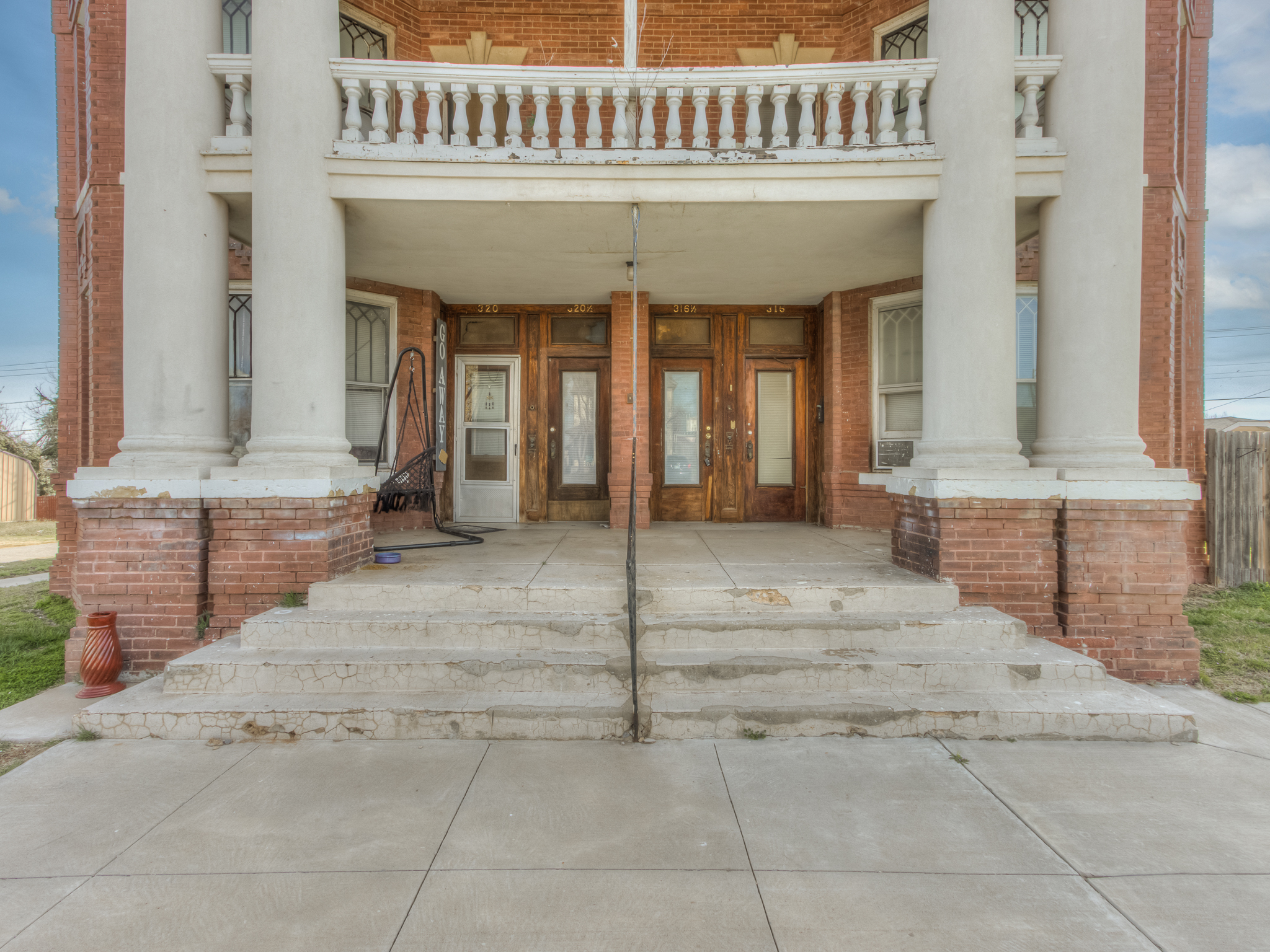 Property thumbnail image