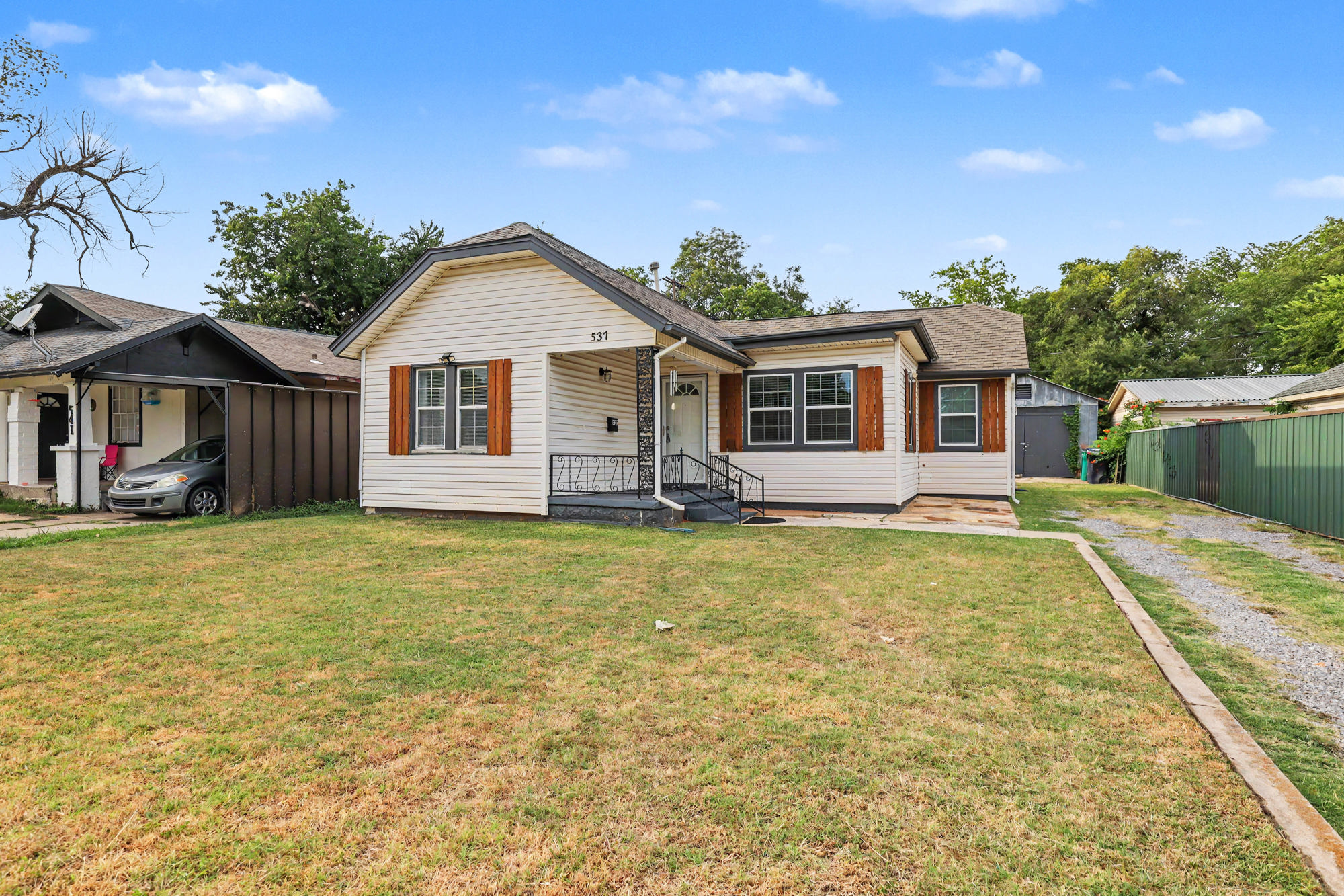 Property thumbnail image