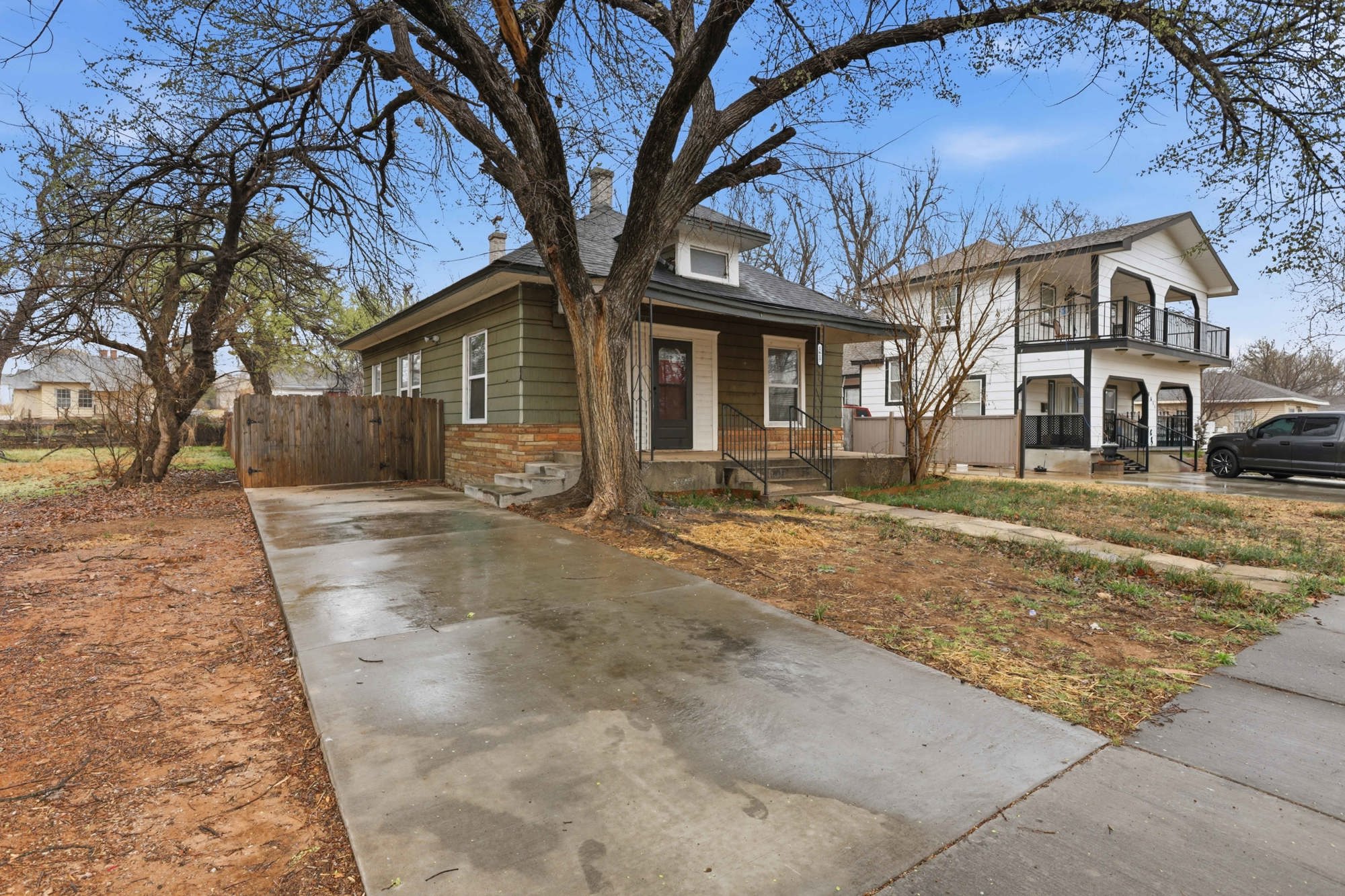 1617 Northwest 7th Street