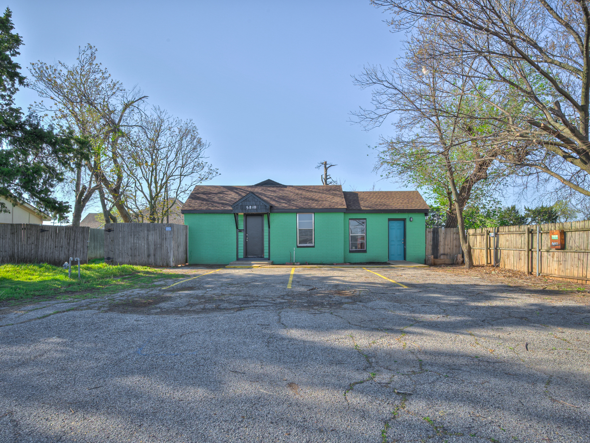 Property thumbnail image