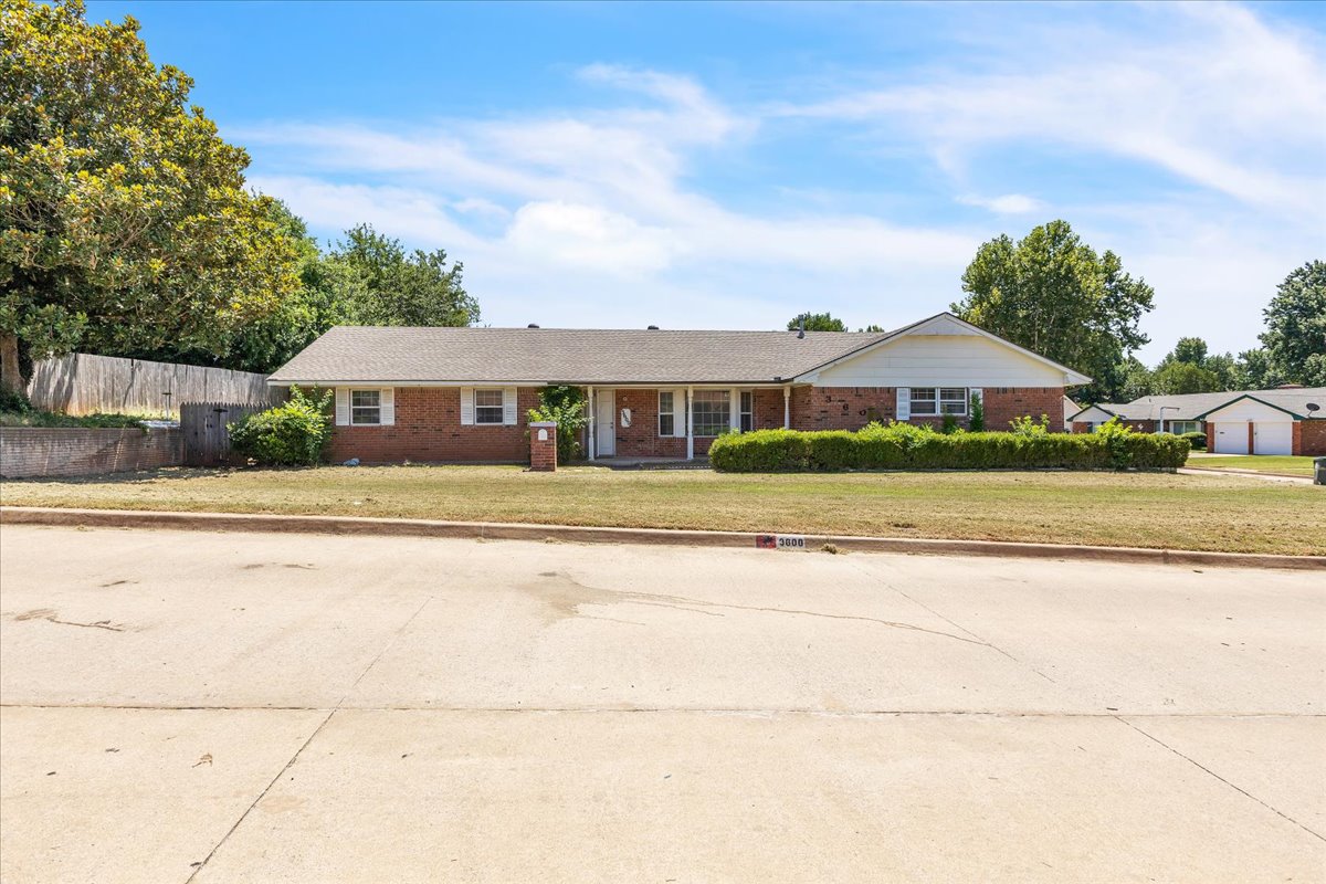 3600 Sunvalley Drive