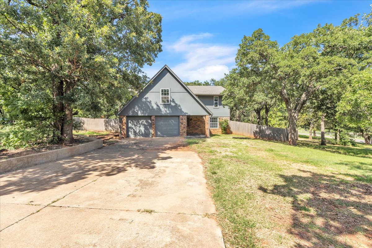 9710 North Oak Cliff Drive